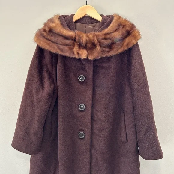 Vintage 60’s Ladies Brown Fox Fur Collar Mink Button Down Long Trench Coat - Picture 3 of 9